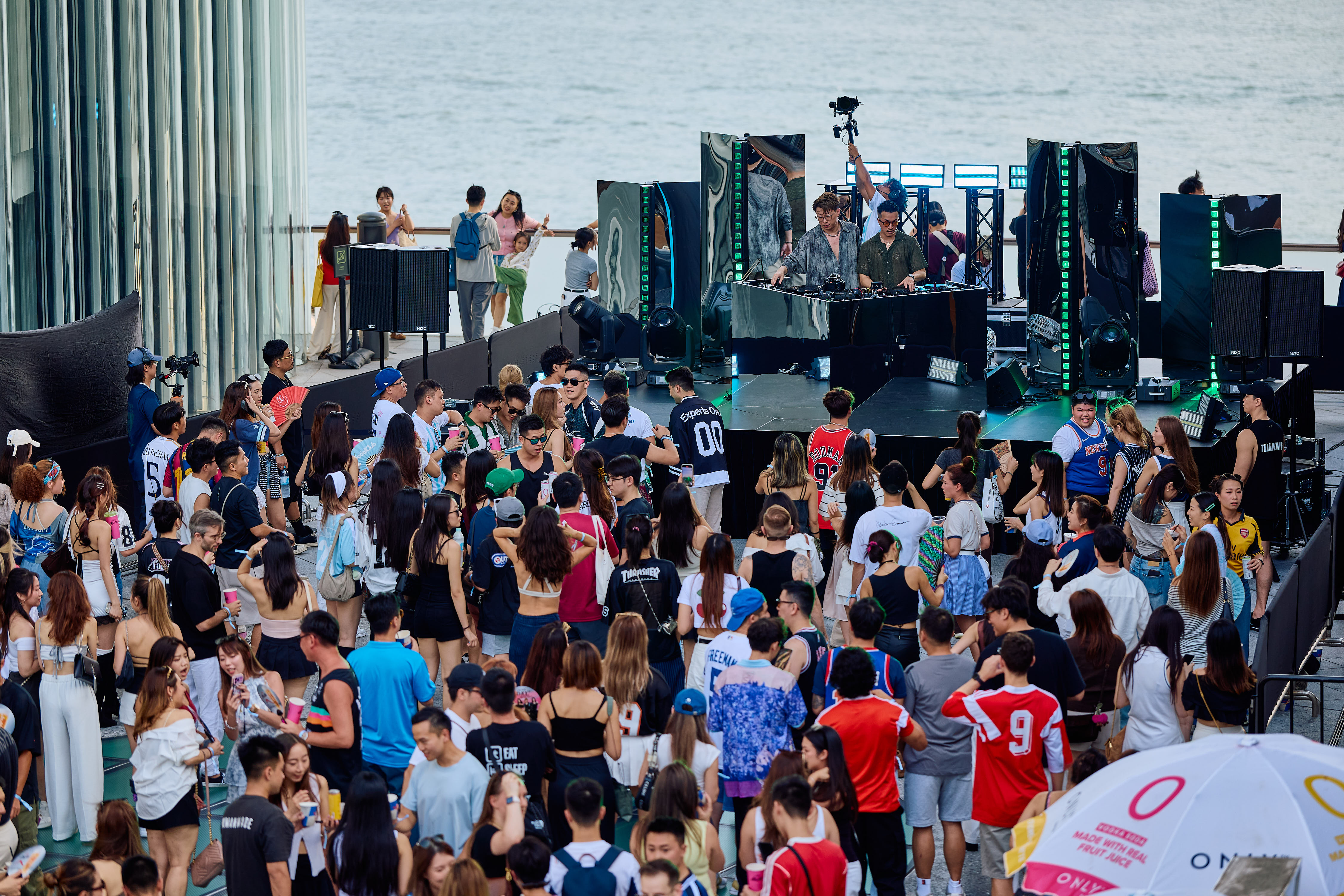 SNEAKOUT Musea Waterfront